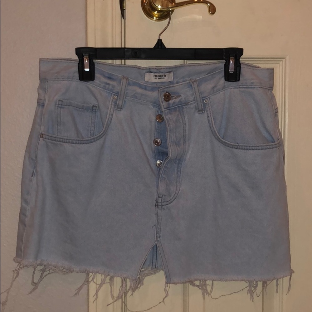 NWOT Forever 21 skirt!!